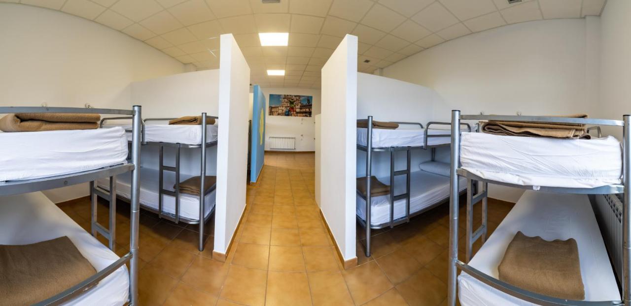 Albergue Espiritu Xacobeo O Pedrouzo Eksteriør bilde